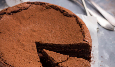 Rose from GimmeTaste.com shows us how to make a cheap, easy, and delicious flourless chocolate cake. You'll love it