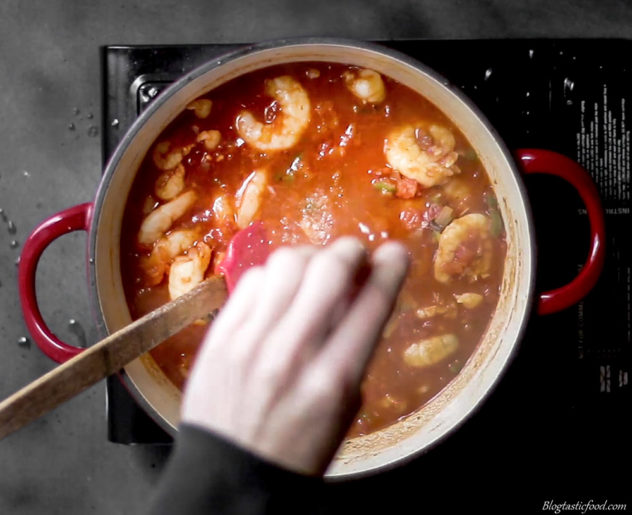 An overhead photo of some seasong prawn Rougaille with salt. 