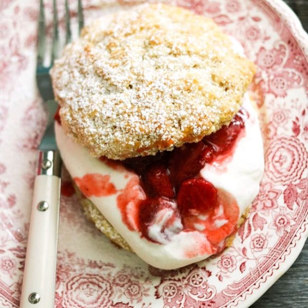 Strawberries and cream sandwiched between roasted strawberry shortcakes.